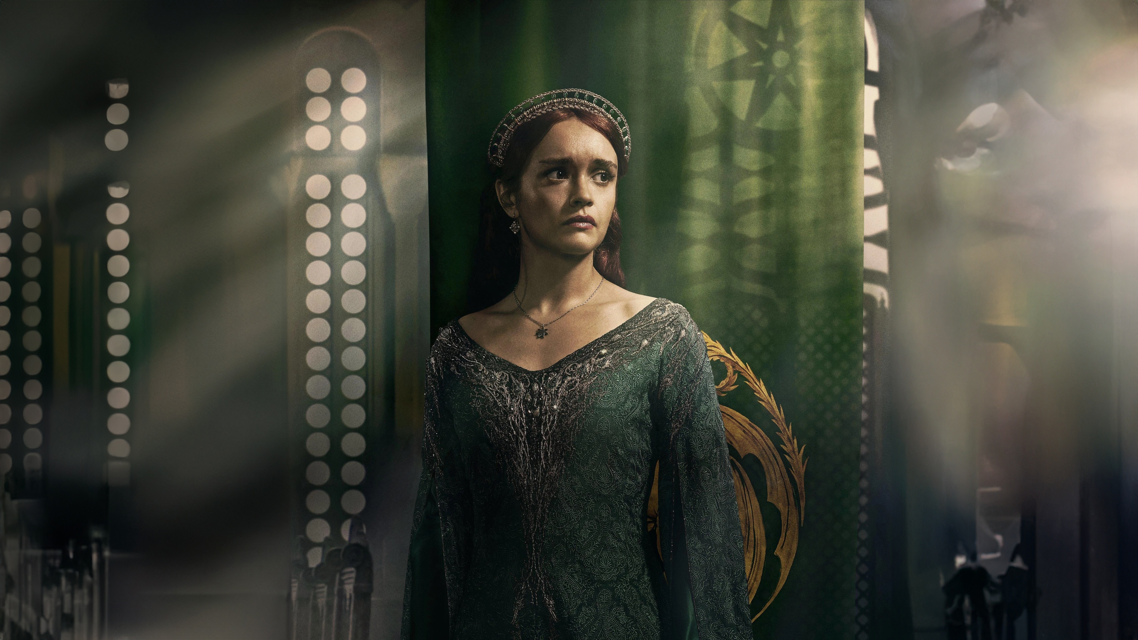 The Silent Architect. The Queen In Emerald Whispers
