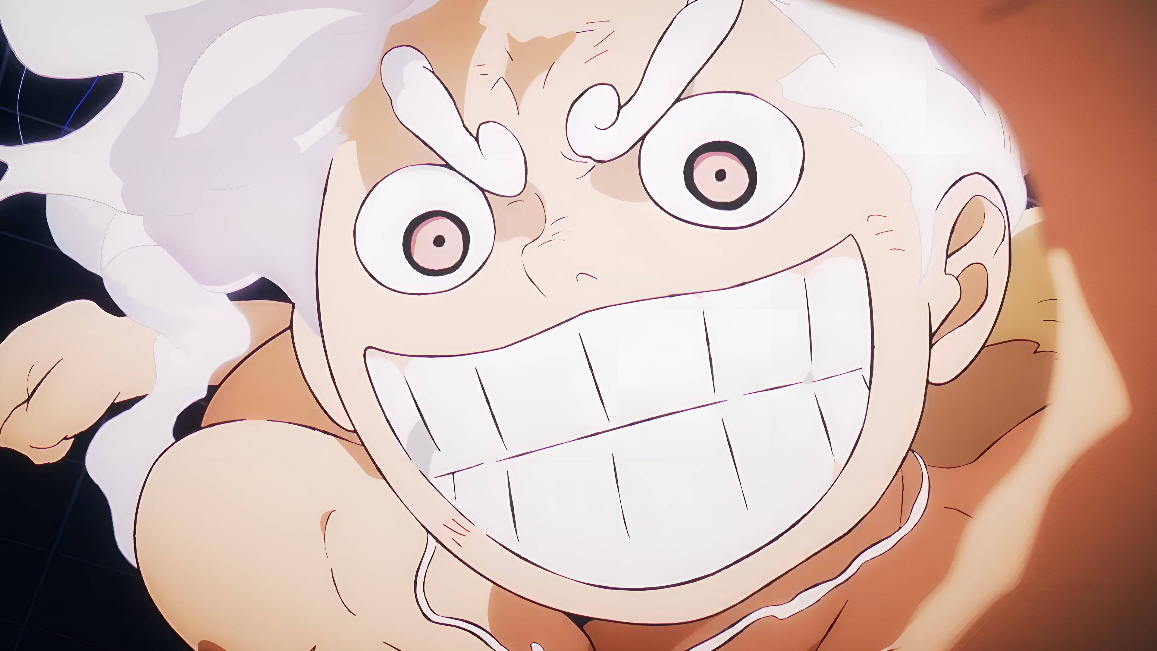 Macro Madness. The Elastic Grin of Gear Fifth White